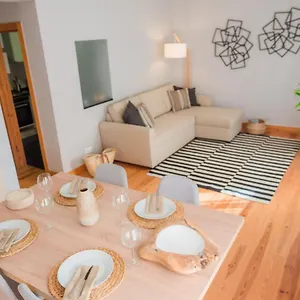  Apartment Chic & Classy By Gt House